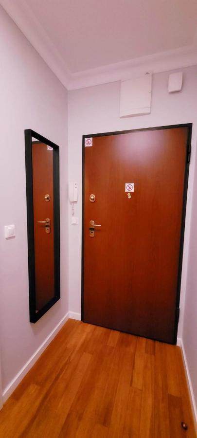 Homecomfort Atlantic Room Варшава Екстер'єр фото